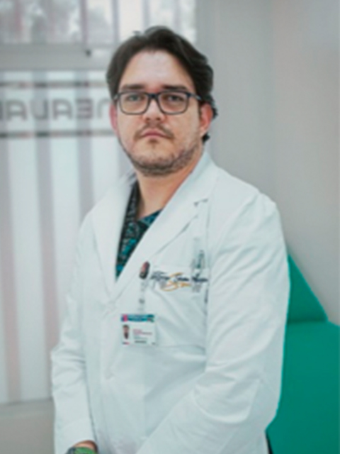 Dr. Santiago Sánchez Medolphe